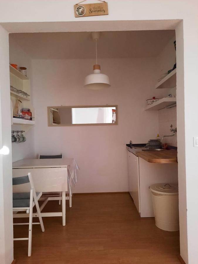 Studio-Appartements Emwey Trogir Extérieur photo