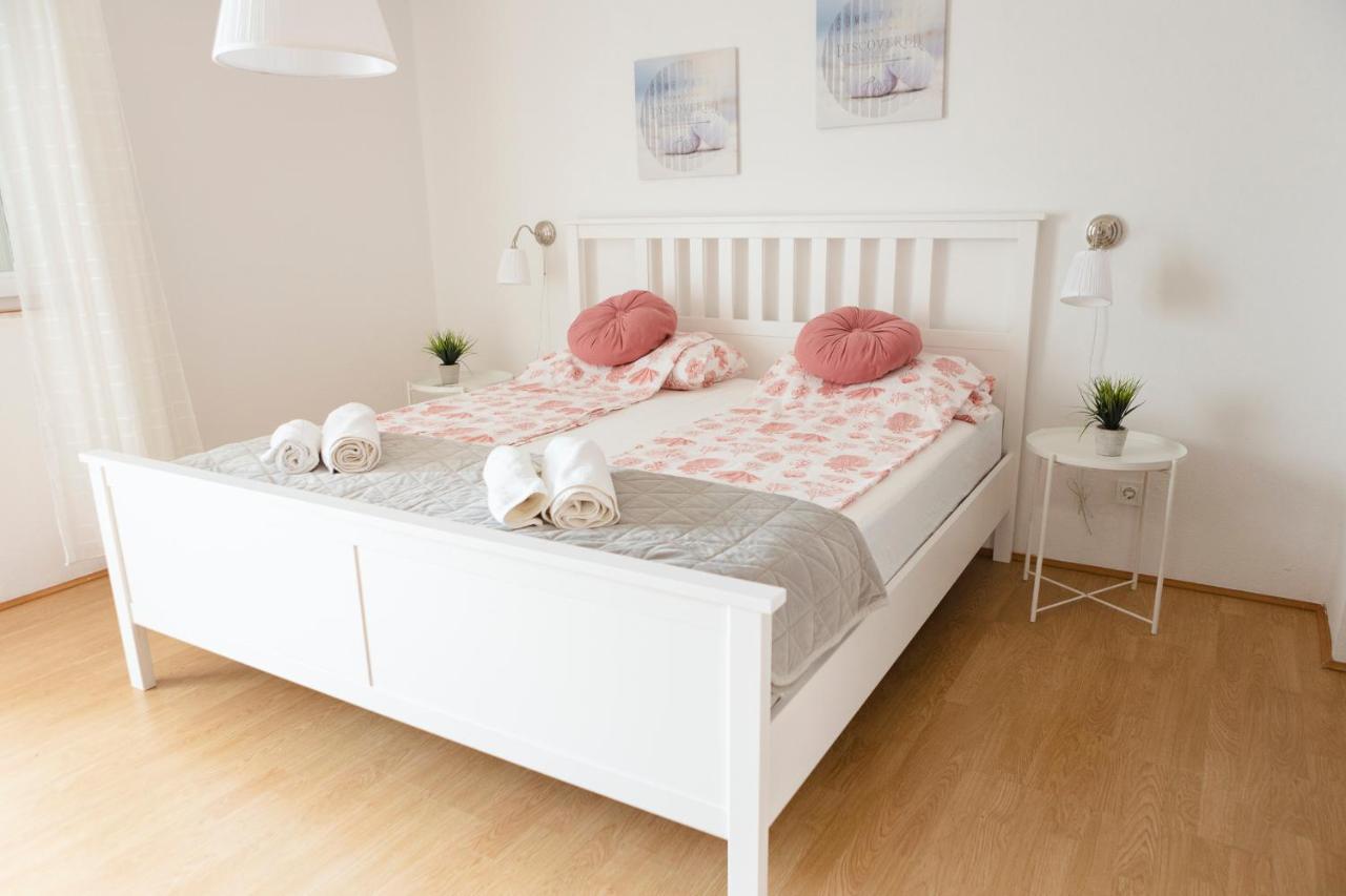 Studio-Appartements Emwey Trogir Extérieur photo